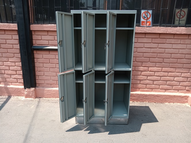 Locker 6 Puertas Gris con Cerradura y 2 Llaves por Puerta / Usado #8