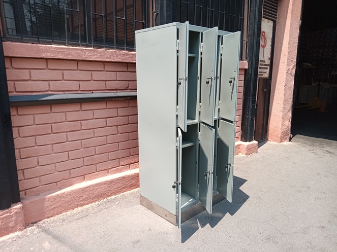 Locker 6 Puertas Gris con Cerradura y 2 Llaves por Puerta / Usado #9