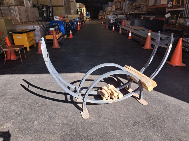 Leñera Estructura Metálica / Usado #2