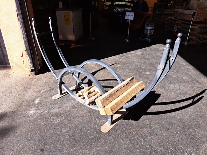 Leñera Estructura Metálica / Usado #3