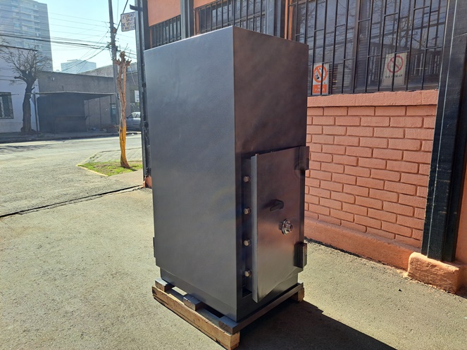 Caja Fuerte Doble / 3 Puertas / Buzón / Marca Bash / con clave y llave / Usado / 269   #10
