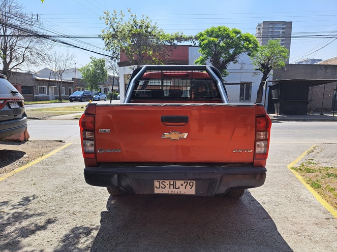 Camioneta Chevrolet DMAX 4x4 D/C (Diesel) 2017 #4