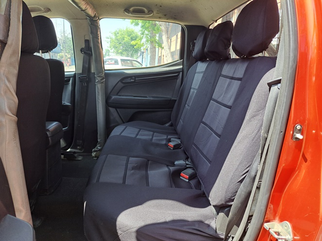 Camioneta Chevrolet DMAX 4x4 D/C (Diesel) 2017 #9