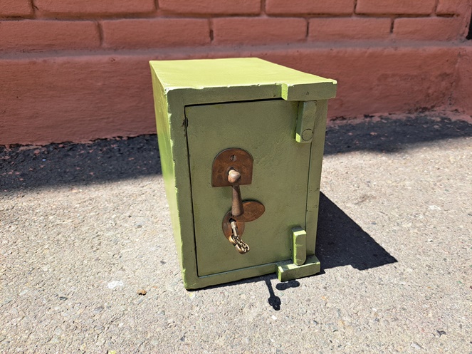 Caja Fuerte Antigua con Llave / Usado / 273 #6