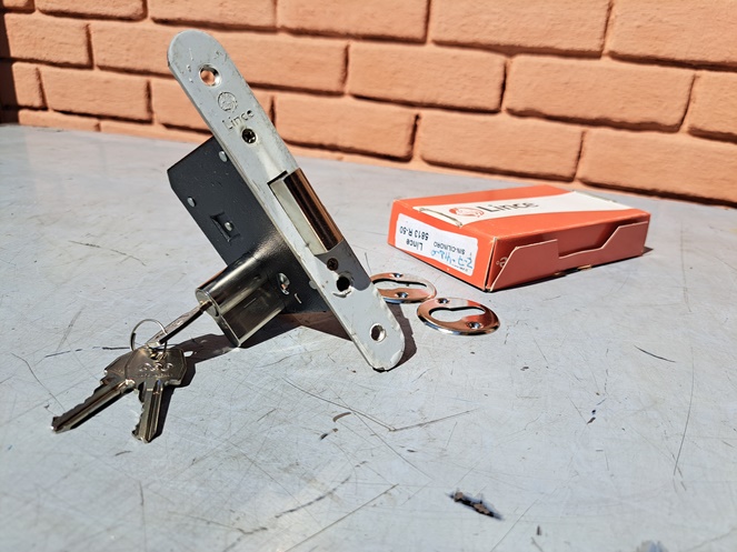 Cerradura de Embutir Lince / Cilindros de Seguridad AGB con Llaves / 66-67 #4