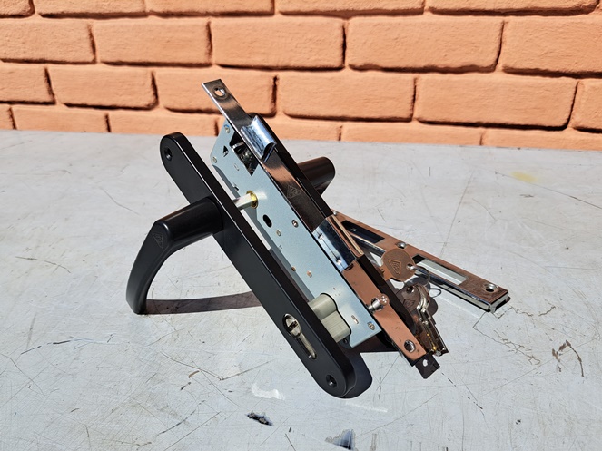 Kit Cerradura - Cilindro con Llaves y Manillas #3