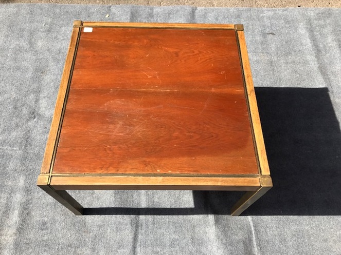 Mesa Lateral Madera / Estructura Bronce / Usada / 34 #2