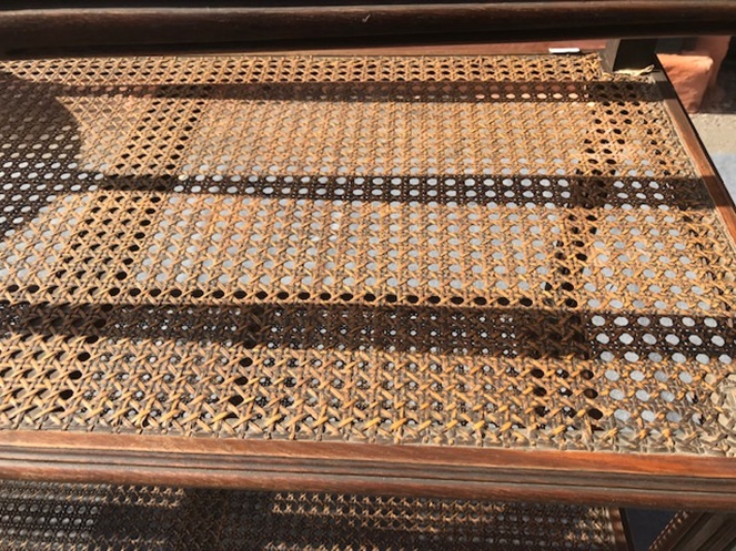 Mueble Antiguo Madera Tallada / 2 divisiones / Enjuncada / Usado / 35 #5