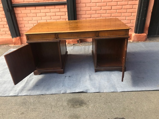 Escritorio Madera Enchapado Encina / 9 cajones / 2 puertas / Usado / 48 #5