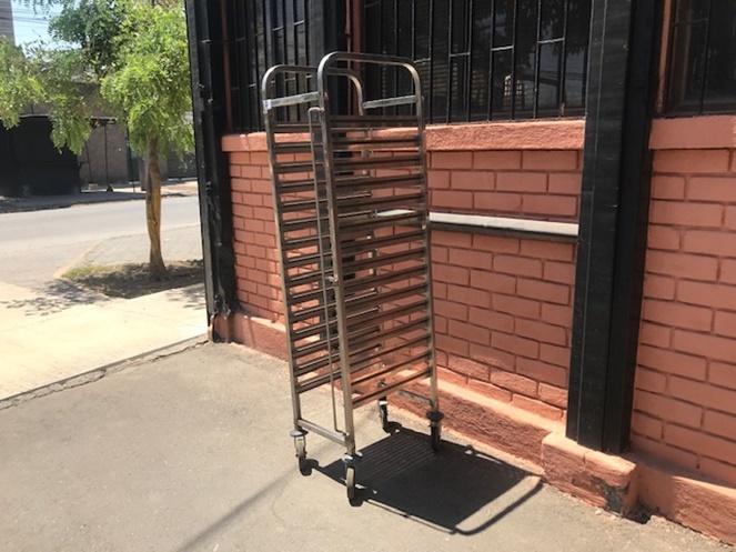Carro Acero Inoxidable / Porta Bandejas con Ruedas / para 30 bandejas / Usado / 4 #3