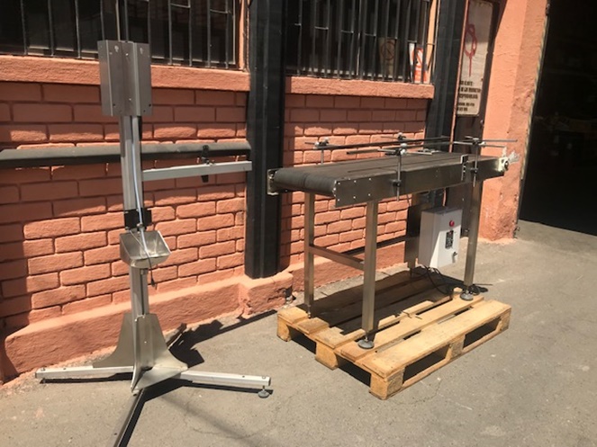 Cinta Transportadora Estructura A. Inoxidable con Variador de velocidad Digital con Atril / Usado / 13 #2