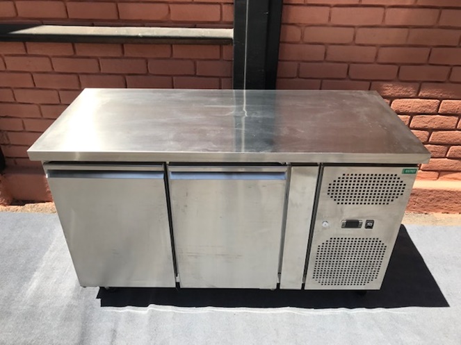 Meson Refrigerado Acero Inox. / Snack 2100 TN / con 2 Puertas / Usado / 3707 #4
