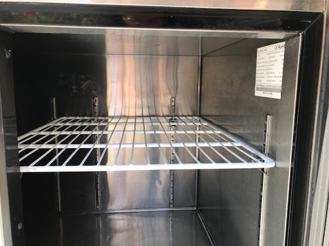 Meson Acero Inoxidable Refrigerado / Prowat / 3 Puertas / Usado / 3387  #10