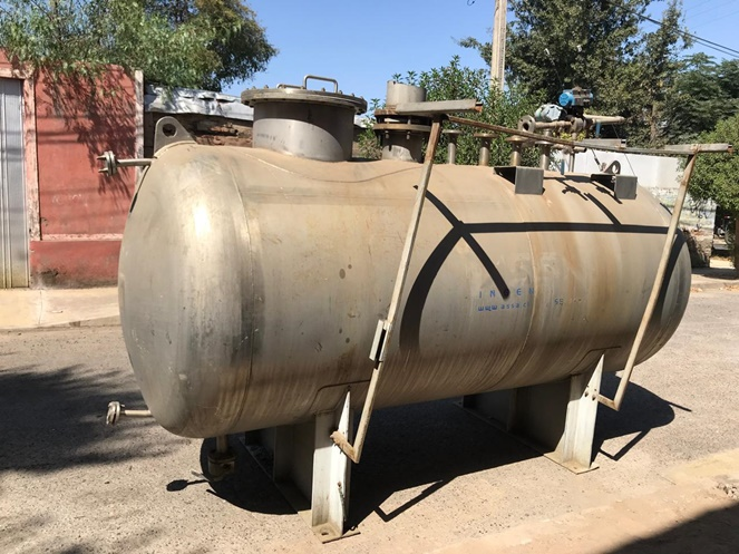 Estanque Acero Inoxidable / Marca Assa / Capacidad 4.800 Lts. aprox. / Usado #2