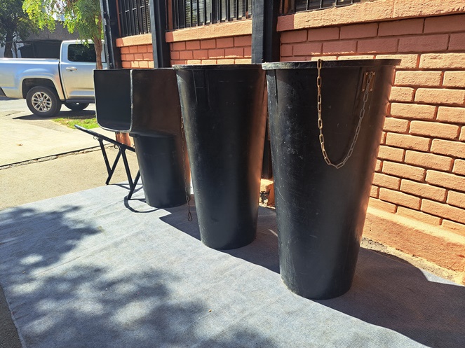 Bajada de Escombros (Kit: 1 Tolva, 2 ductos rectos, 1 soporte metálico) Usado #3