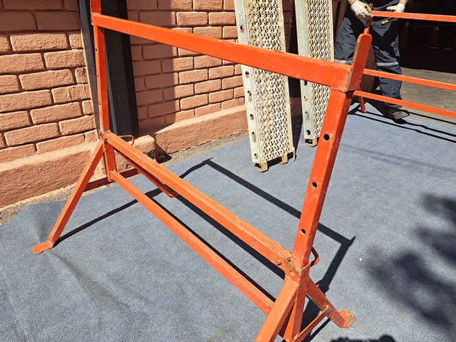 Juego Caballete Andamio Yeseros Pintados / Con 02 plataformas 2.220 mm. / Usados #5