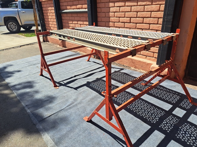 Juego Caballete Andamio Yeseros Pintados / Con 02 plataformas 1.500 mm. / Usados #4