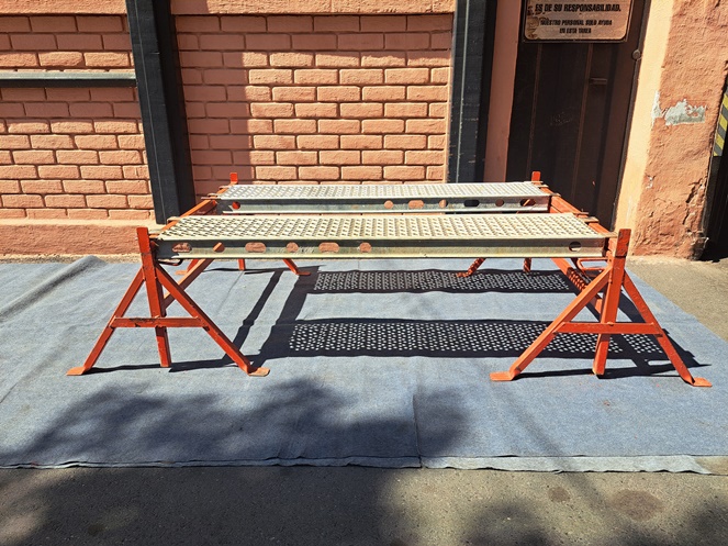 Juego Caballete Andamio Yeseros Pintados / Con 02 plataformas 1.500 mm. / Usados #6