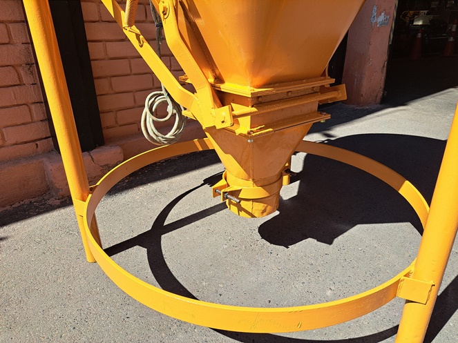 Capacho Concretero / Lemaco / Capacidad 500 lts. aprox. / Usado #5