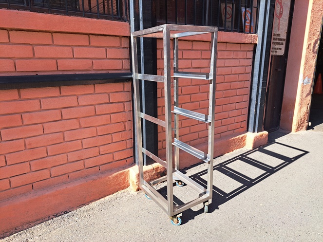 Bandejero Acero inoxidable / Usado #2