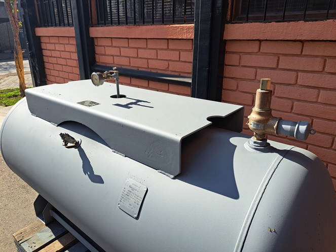 Estanque Acero Galvanizado Aire Comprimido / 900 lts aprox / Usado (1) #6