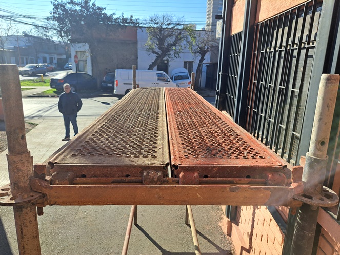 Andamio Multidireccional / Layher / Alto 2.200 mm x Fondo 850 mm / Usado #7