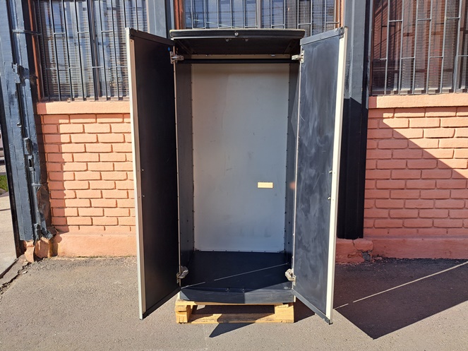 Ropero Metálico / 2 Puertas / Usado #4