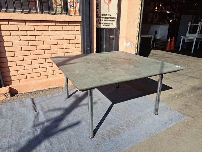 Mesa Cubierta Piedra Pizarra, base Metálica / N8 / Usado #2