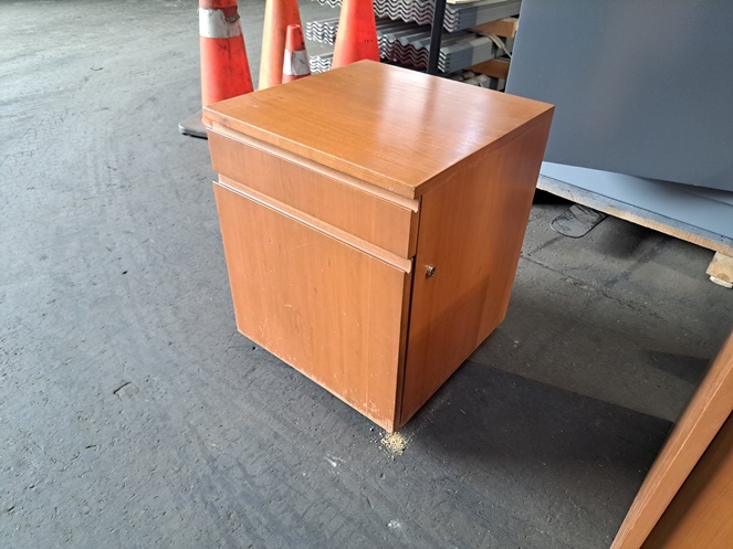 Kardex madera / enchapado / 2 cajones / Usado / F #3