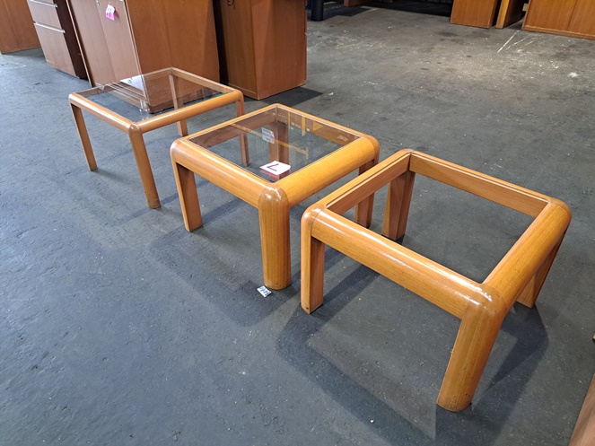 Mesita madera / enchapada / Usada / L #3