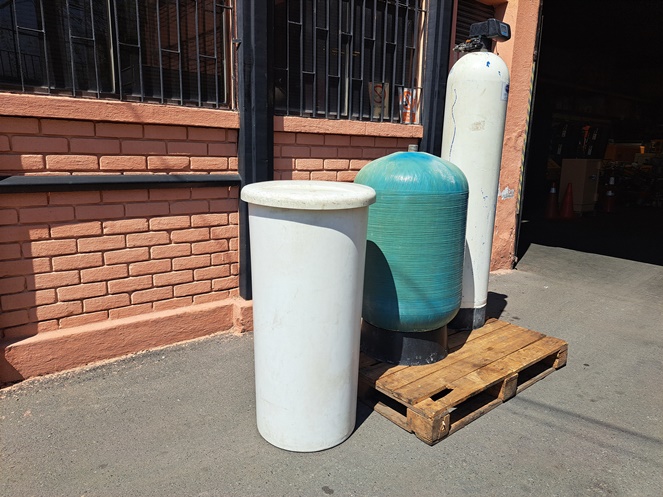 Estanques para tratamiento de agua / 3 unidades / Usado #2