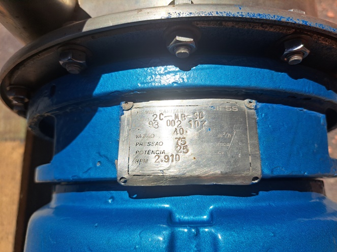 Motobomba Centrifuga  / Acero Inoxidable / Marca WEG / Usada #5