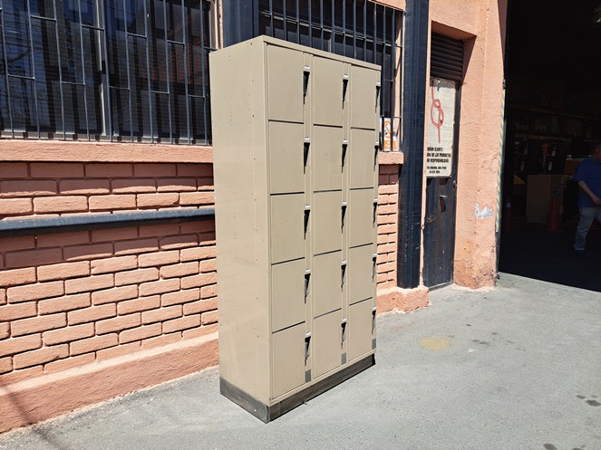 Locker Reforzado / 3 columnas / 15 puertas / Usado #2