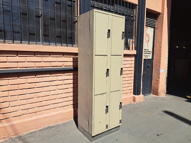 Locker Reforzado / 2 columnas / 6 puertas / Usado #2