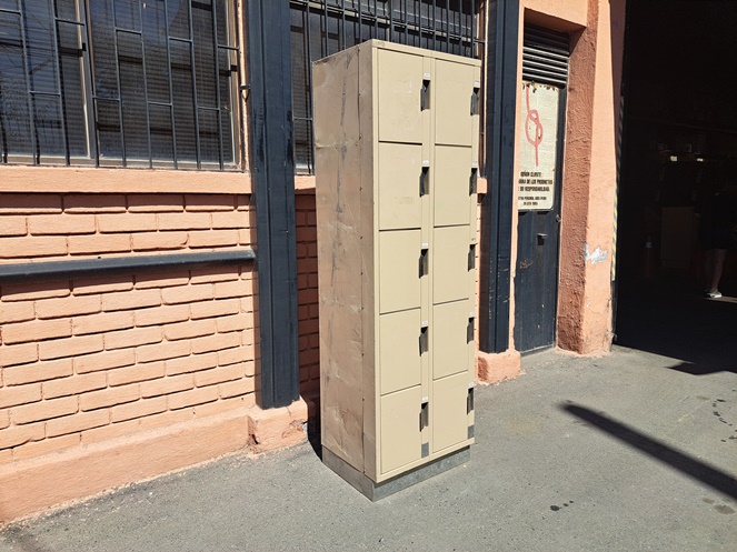 Locker reforzado / 2 columnas / 10 puertas / Usado #2