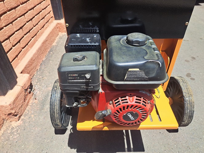 Trompo Concretero 400 lts / Motor bencinero 7 HP 