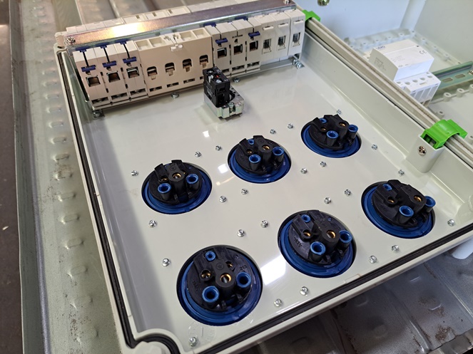 Gabinete Tablero de Faena Portatil Lexo 380/220 VAC (Modelo 3) #6