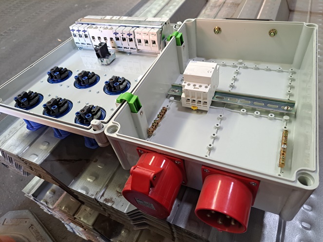 Gabinete Tablero de Faena Portatil Lexo 380/220 VAC (Modelo 3) #7