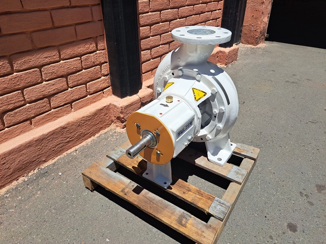 Bomba Centrifuga Acero Inoxidable Marca Sulzer PPBB-07 / Rpm 1.470 / Usado #2