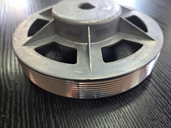 Repuesto Polea Aluminio para Trompo JS200L #2