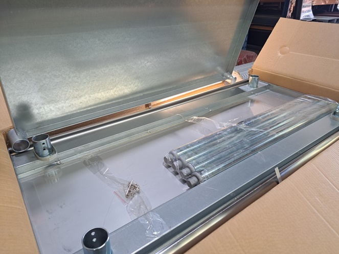 Mesón Acero Inoxidable ECO 0.60 x 1.20 Mt / Cubierta Acero Inox  #8