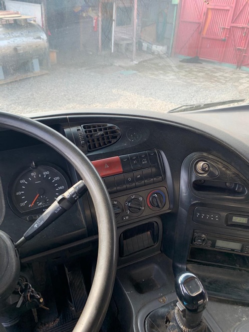 Camion Hyundai / Modelo HD500 / año 2008 / Usado #10