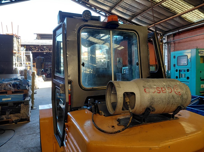 Grua Horquilla / Daewoo / Mod. G 40 S / Año 2.000 / Cap. 4.000 Kilos / Usada #6