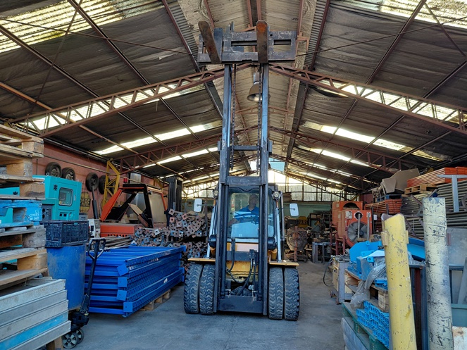 Grua Horquilla / Daewoo / Mod. G 40 S / Año 2.000 / Cap. 4.000 Kilos / Usada #7