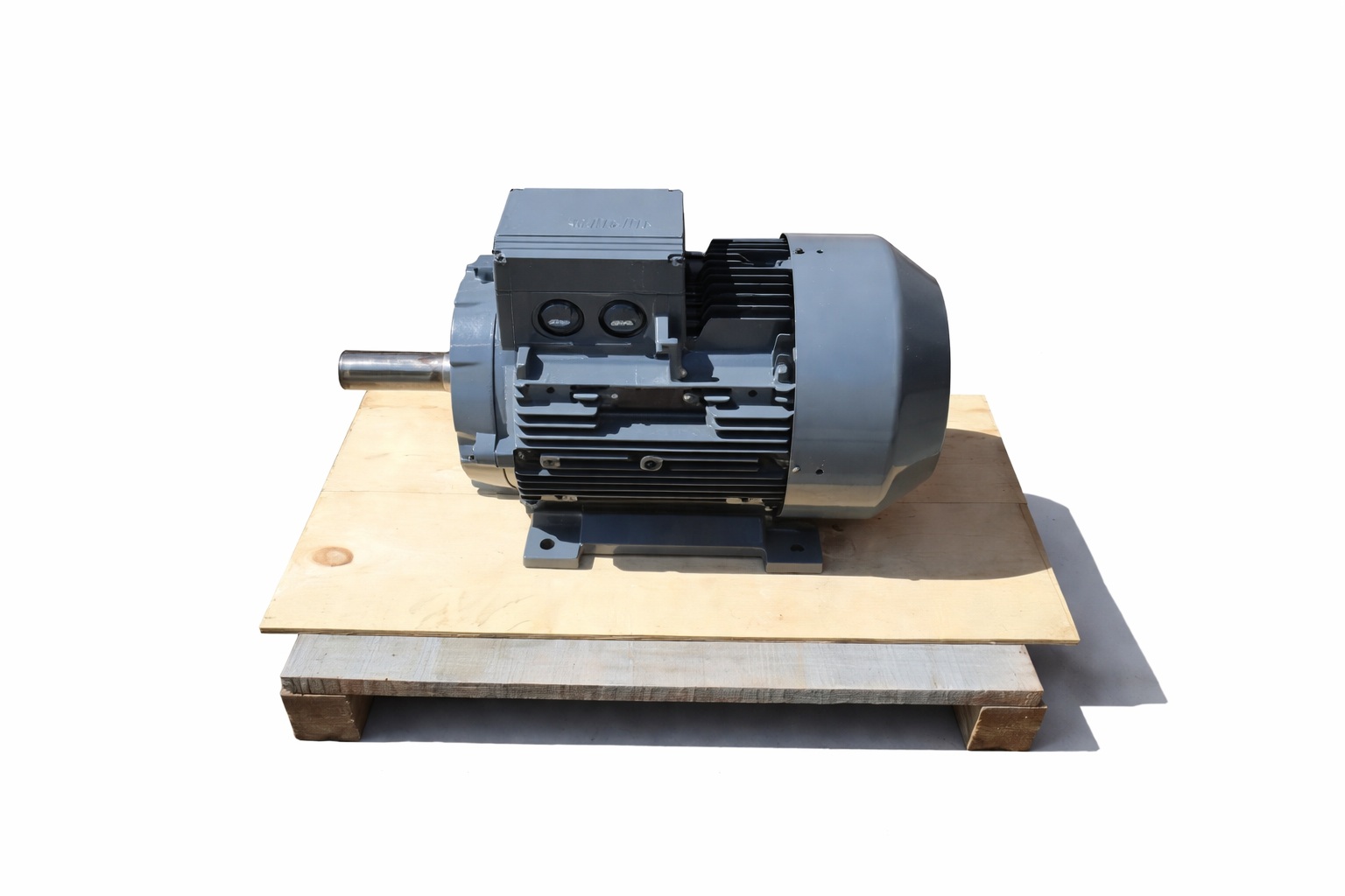 Motor Eléctrico Siemens / 15 Hp / 50 hz / 380V / Usado