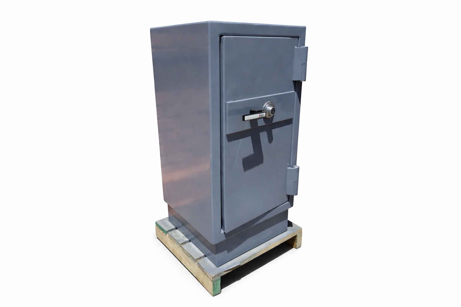 Caja Fuerte Marca Bash color Gris con Clave / Resistente al fuego / Usado / 278